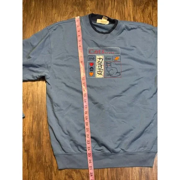 VTG Cats Are Family Too Sweatshirt Blue Cat Lover Graphic Pullover grannycore L - Picture 5 of 7